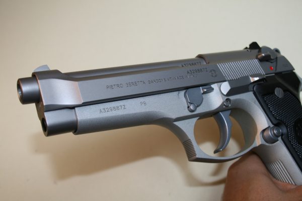 Pistolet Beretta 92 FS inox cal 9 x19 mm – Image 4