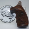 Plaquettes bois texturées + logo Smith & Wesson carcasse N Round Butt