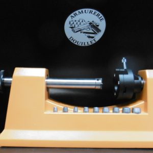 Raccourcisseur de douilles Lyman Universal Trimmer avec 9 Pilotes