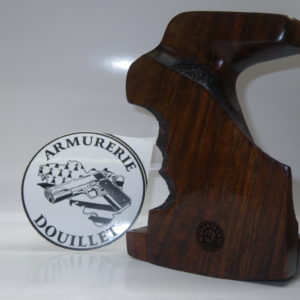 Plaquettes bois anatomique réglable texturées avec logo pour revolver Taurus Tracker