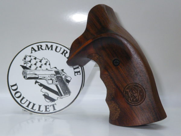 Plaquettes bois Target texturées + logo S&W carcasse K/L Round Butt