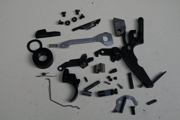 Lot de pièces d'occasion pour pistolet Ruger MK III 22/45 Lite fileté