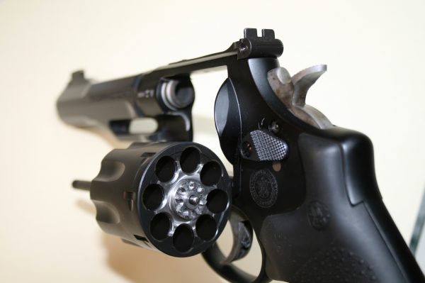 Revolver Smith & Wesson 327 TRR8 357Mag – Image 9