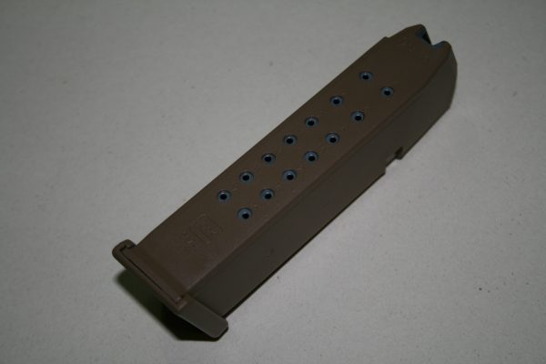 Chargeur Glock 17/19X.  17 coups FDE planchette noir – Image 2