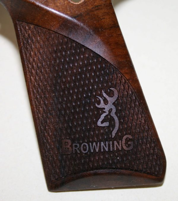 Plaquettes bois quadrillées avec logo pour pistolet Browning Buck Mark (ancien version) – Image 2