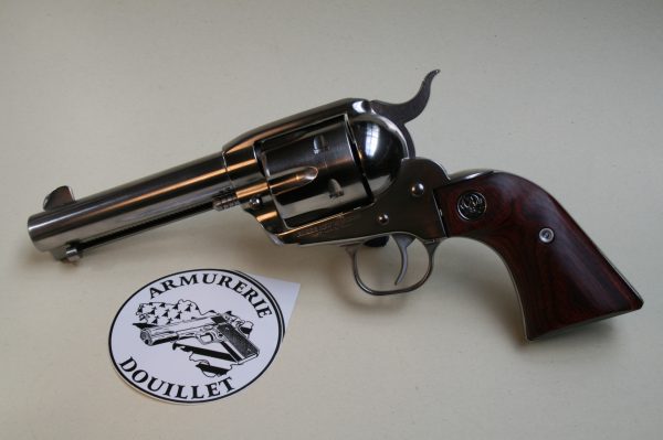 Ruger New Vaquero 4.6 pouces Cal. 357 mag inox