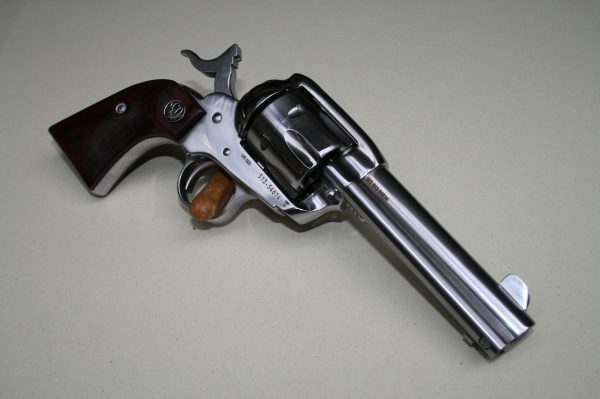 Ruger New Vaquero 4.6 pouces Cal. 357 mag inox – Image 5