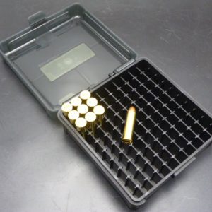 Boite de rangement Frankford pour 100 munitions  Cal.38S&W- 38 Spécial-38Super-357Mag (1003)