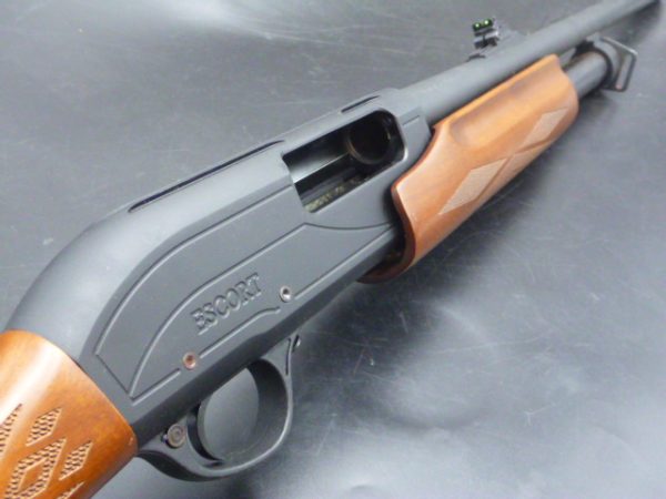 FUSIL A POMPE HATSAN ESCORT cal 12/76 (occasion ) – Image 4