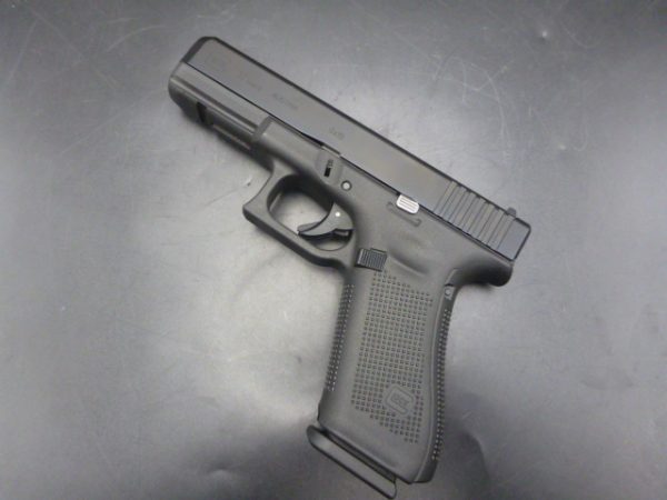 GLOCK 17 GEN 5 canon  4,5" cal 9x19 (occasion)
