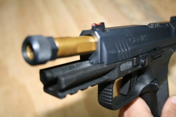 Pistolet Canik TP9 Elite Combat fileté calibre 9x19 (occasion) – Image 3
