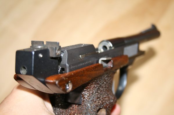 UNIQUE DES 69 calibre 22 LR ( occasion) – Image 6