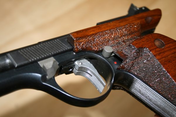 UNIQUE DES 69 calibre 22 LR ( occasion) – Image 5