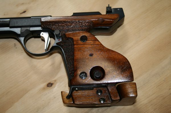 UNIQUE DES 69 calibre 22 LR ( occasion) – Image 4