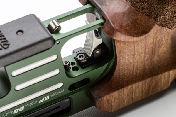 Pistolet PARDINI SP HIGHT TECH noir droitier taille M calibre 22LR – Image 2
