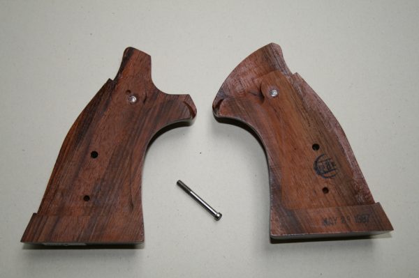 Plaquettes bois d'occasion Smith & Wesson carcasse K/L Square Butt (003) – Image 2