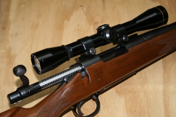 Remington 700 canon lourd crosse bois calibre 7-08 avec lunette Leupold (occasion) – Image 7