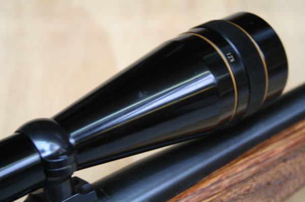 Remington 700 canon lourd crosse lamellé collé calibre 222Rem avec lunette Leupold (occasion) – Image 5