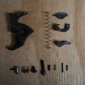 Lot de pièces Colt Trooper MK.V