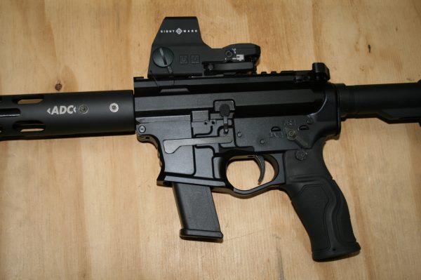 Carabine semi-automatique ADC competition IPSC , 9x19mm + Viseur point rouge holographique SightMark (occasion) – Image 3