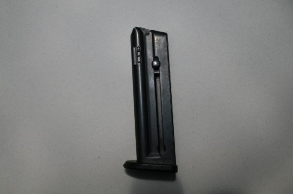 Chargeur pour pistolet Walther P22 calibre .22Lr 10 coups talon plat (OCCASION)